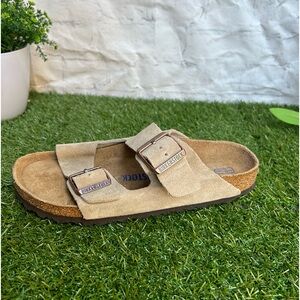 BIRKENSTOCK ARIZONA SOFT FOOTBED Suede Taupe 40 US 9-9.5 left sandal only